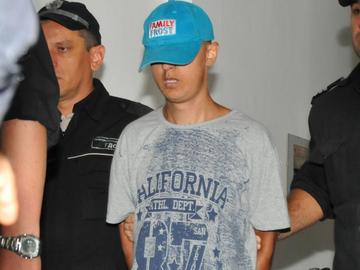 Убиецът на 11-годишната Никол от Бургас намушка многократно млада жена