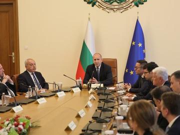 Нови 28: Кабинетът "Радев" подмени всички областни управители
