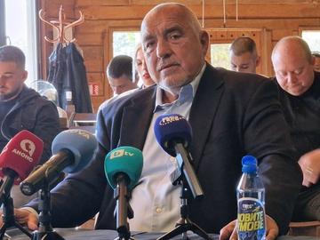 Борисов: Влизаме в такъв режим, в който цял живот ще плащаме само лихви и кредити