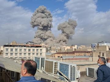 Иран обяви 40-дневен траур след смъртта на аятолах Али Хаменей