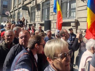 ЦИК на Молдова забрани на още една проруска партия да участва в утрешните избори