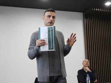 Димитър Бербатов представи в Шумен програмата си за развитието на футбола