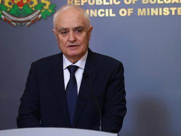 Запрянов: България не е замесена в операцията срещу Иран, няма пряка опасност за страната