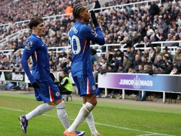 Челси върна два гола, но нямаше сили за обрат в негостоприемния Нюкасъл