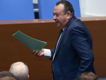 Парламентът отказа лустрация за санкционирани лица по "Магнитски"