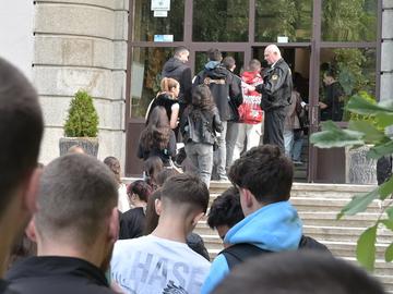 Отново ППМГ и СУ „Йоан Екзарх Български“ са с най-високи резултати на матурата по БЕЛ в Шуменско