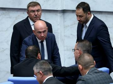 Конституционно мнозинство в НС отказа да прекратим споразумението с Украйна