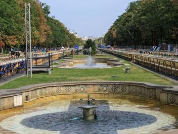 Румъния влезе в Книгата на Гинес с най-дългата маса в света
