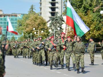 Шумен изпрати 97 военни на мироопазваща мисия в Косово