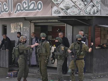 Израел прие мерки, разширяващи контрола му над Западния бряг