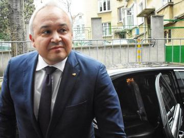 Демерджиев след акцията на ДАНС срещу секта с шаман: Разследваме и други подобни групи