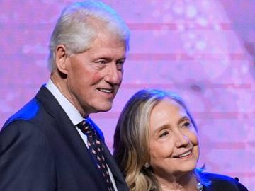 Бил и Хилъри Клинтън ще свидетелстват по разследването "Епстийн" в Конгреса