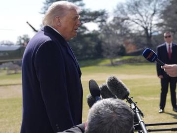 Тръмп не е доволен от Иран, но преговорите продължават