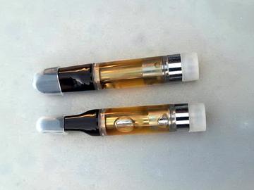 Три случая с наркотици за ден в Шуменско: Задържани са трима мъже и една жена