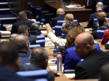 Коледната ваканция на депутатите ще бъде от 22 декември до 5 януари включително