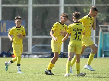 Снимка: фейсбук страница: Golden Dobrudzha Cup - Youth football tournament