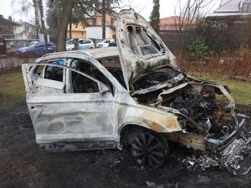 3 камери са заснели палежа в имота на кмета на Бистрица, СДВР с мащабна акция в района