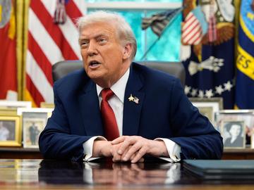 Тръмп: Си Би Ес трябва да приспи Стивън Колбер