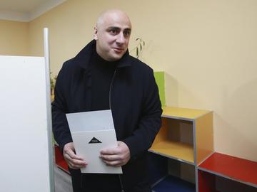 Грузинските власти задържаха водещ представител на опозицията