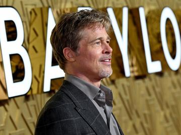 Брад Пит снима нов филм на гръцкия остров Хидра