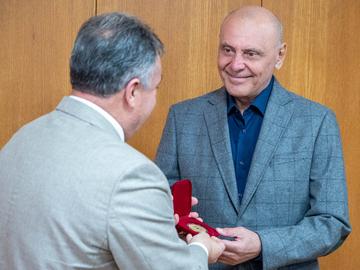 Д-р Бисер Митев