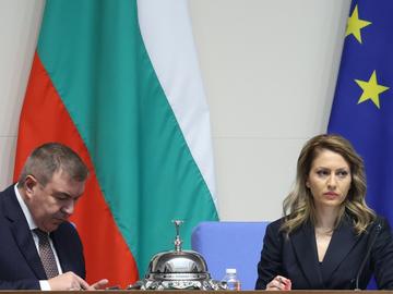 Нов обрат в парламента, отказаха се да разглеждат редовните проектобюджети