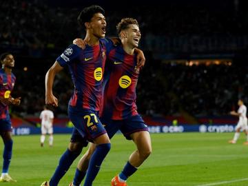 Барселона с победа над Олимпиакос в Шампионската лига