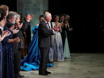 Кралската опера в Лондон ще постави нови сценични завеси, почитащи патрона крал Чарлз Трети