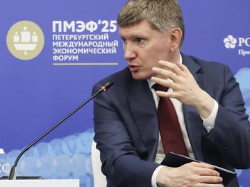 Министърът на икономиката на Русия: На ръба на рецесията сме