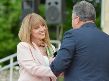Гергана Грозева - старши учител начален етап в НУ „И. Р. Блъсков“.