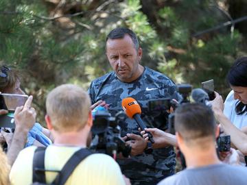 Пожарът в село Сенокос е с три - четири действащи огнища, в Славянка продължава да бъде активен на два фронта