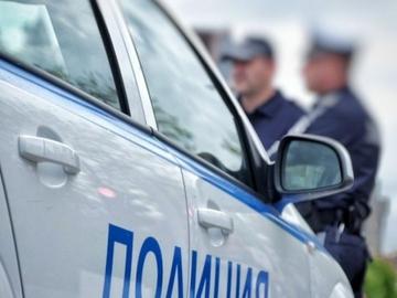 Даниел Митов разписа заповед за по 400 лева коледен бонус за всички в МВР