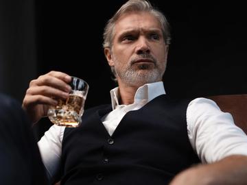 Социални представи за алкохола: Текилата се свързва с парти, уискито – с мъжественост