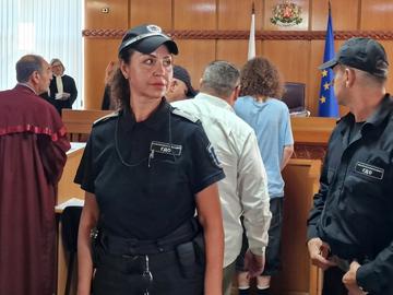 15-годишен, задържан за пребития до смърт Георги, поиска свобода под викове "Убиец"