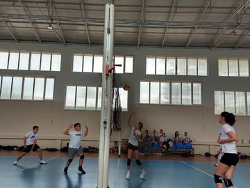 Над 100 деца играха волейбол в пролетния турнир на УСШ - Шумен