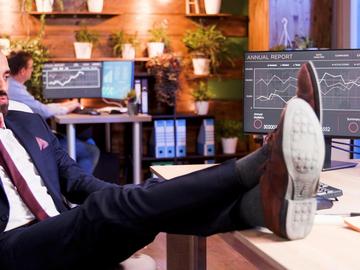 Управление на риска на Уолстрийт и игралната индустрия