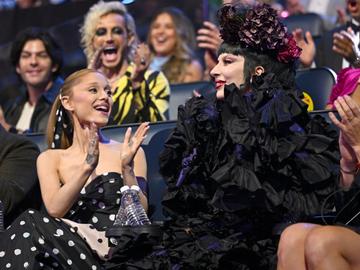 Ариана Гранде и Лейди Гага доминираха на музикалните награди на MTV