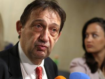 Шишков: Над 1 млрд. лева са раздадени авансово за пътища без готови проекти