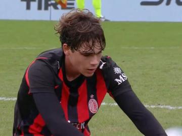 БФС обяви национал за контузен, а той игра за първия отбор на Милан