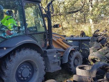 Горските от ДГС–Шумен разчистиха голямо незаконно сметище край града