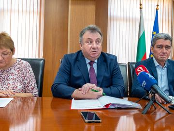 Ремонтът на бул. „Симеон Велики“ и още над 30 големи проекта се бавят по вина на държавата, твърди кметът на Шумен