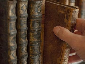 Убийствено зелено: Скрита заплаха дебне в стотици книги по света