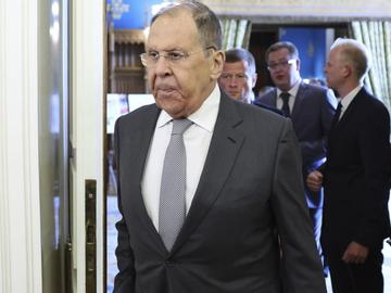 Сергей Лавров обвини НАТО и ЕС в обявяването на реална война на Русия