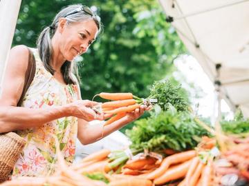 Ако искате да имате по-ясно и здраво зрение, включете тези храни в менюто си