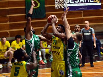 „Балкан“ спечели гостуването си на „Шумен“ в мач от НБЛ