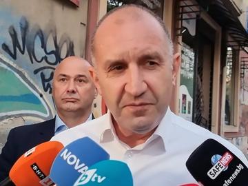 Световните агенции: Лявоориентиран проруски лидер спечели изборите в България