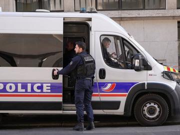 Франция забрани голямо мюсюлманско събиране в Париж заради риск от тероризъм