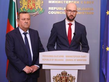 Помощи за скъпия бензин само ако стигне 1,60 за литър