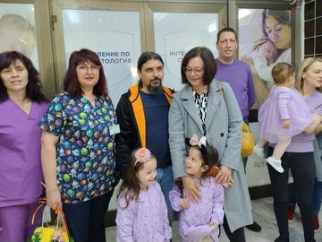 В Световния ден на недоносените деца родители и малки герои гостуваха в МБАЛ-Шумен