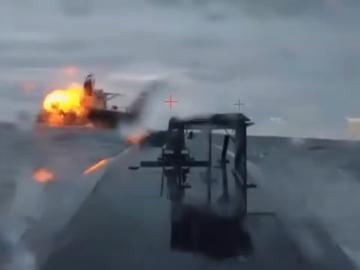 Украйна удари с морски дронове още един танкер в Черно море